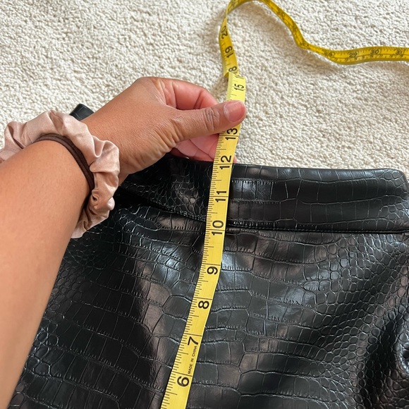 ANNABELLE High Waisted Croc Skinny Pant -black small - Picture 8 of 8